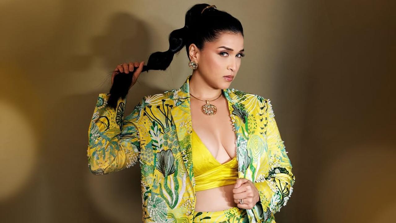 ‘Serving the country’: Mannara Chopra gets trolled for rant against airline