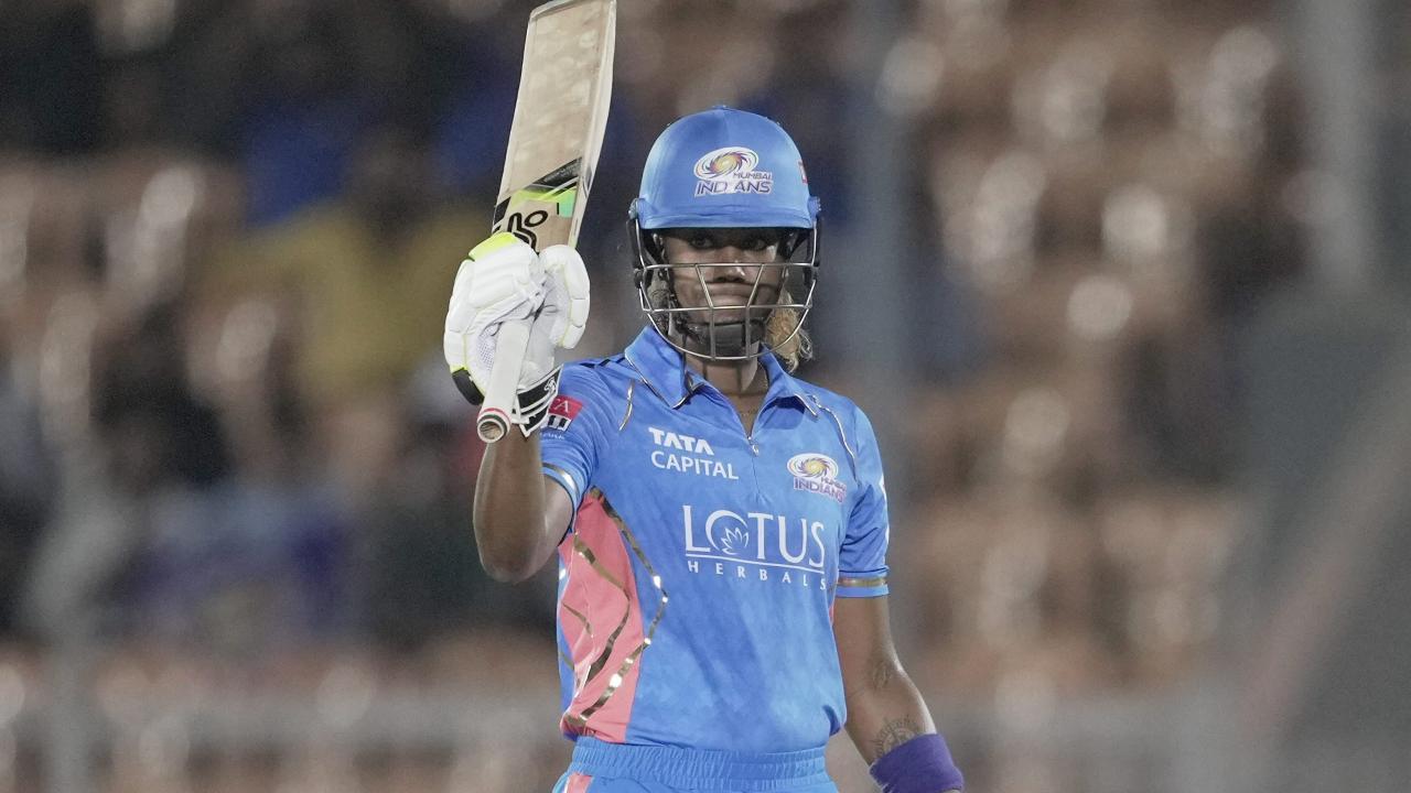Mumbai Indians Women Squad: Hayley Matthews, Amelia Kerr, Nat Sciver-Brunt, Harmanpreet Kaur(c), Amanjot Kaur, Yastika Bhatia(w), Sajeevan Sajana, G Kamalini, Sanskriti Gupta, Shabnim Ismail, Parunika Sisodia, Chloe Tryon, Nadine de Klerk, Keerthana Balakrishnan, Saika Ishaque, Jintimani Kalita, Amandeep Kaur, Akshita Maheshwari