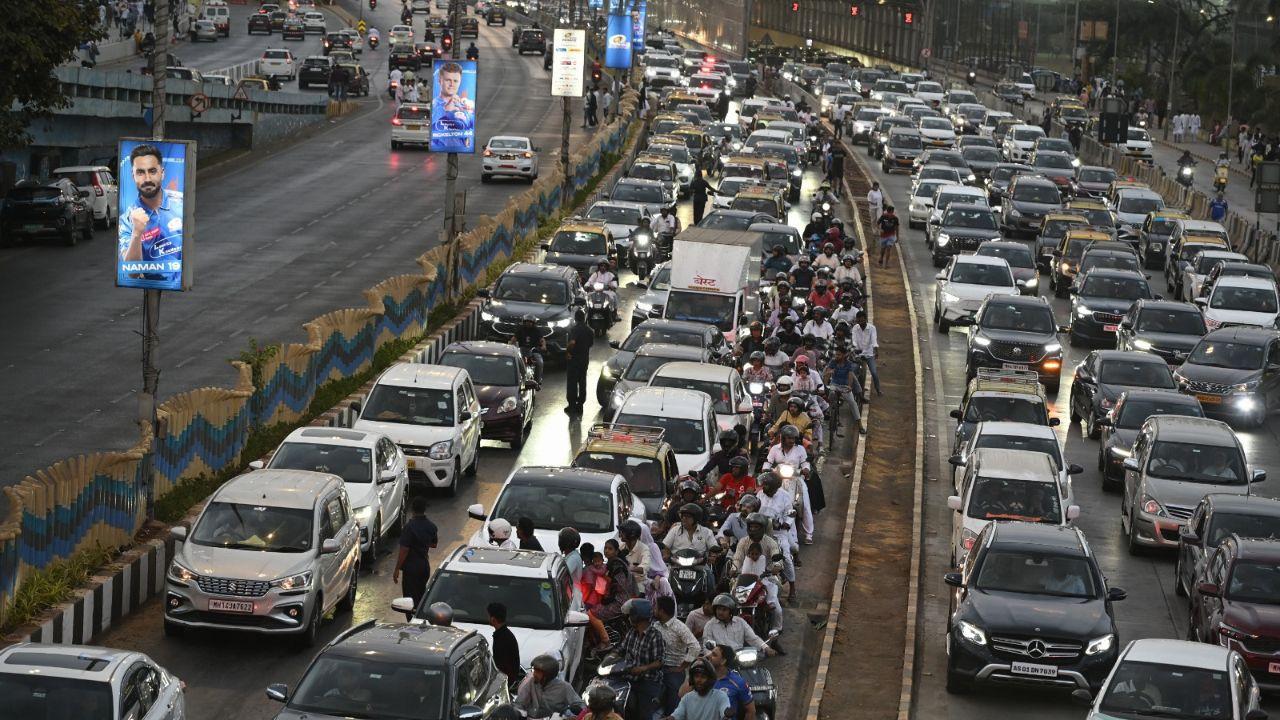 The scene was no different from any other match day at Wankhede, with traffic police on their toes to clear the rush of vehicles for commuters