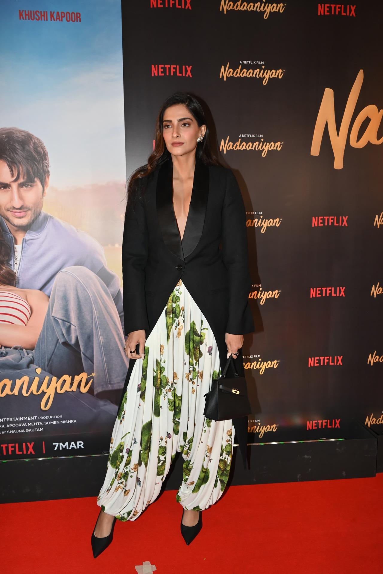 Sonam Kapoor gave a modern twist to a desi look for the screening of Nadaaniyan