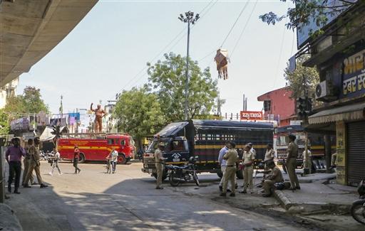 Nagpur Guardian Minister Chandrashekhar Bawankule stated that social media was used to incite the violence and appealed to the opposition not to politicise the issue. Bawankule defended the home department, stating that police officers stood between the two communities to prevent further escalation, despite sustaining injuries.