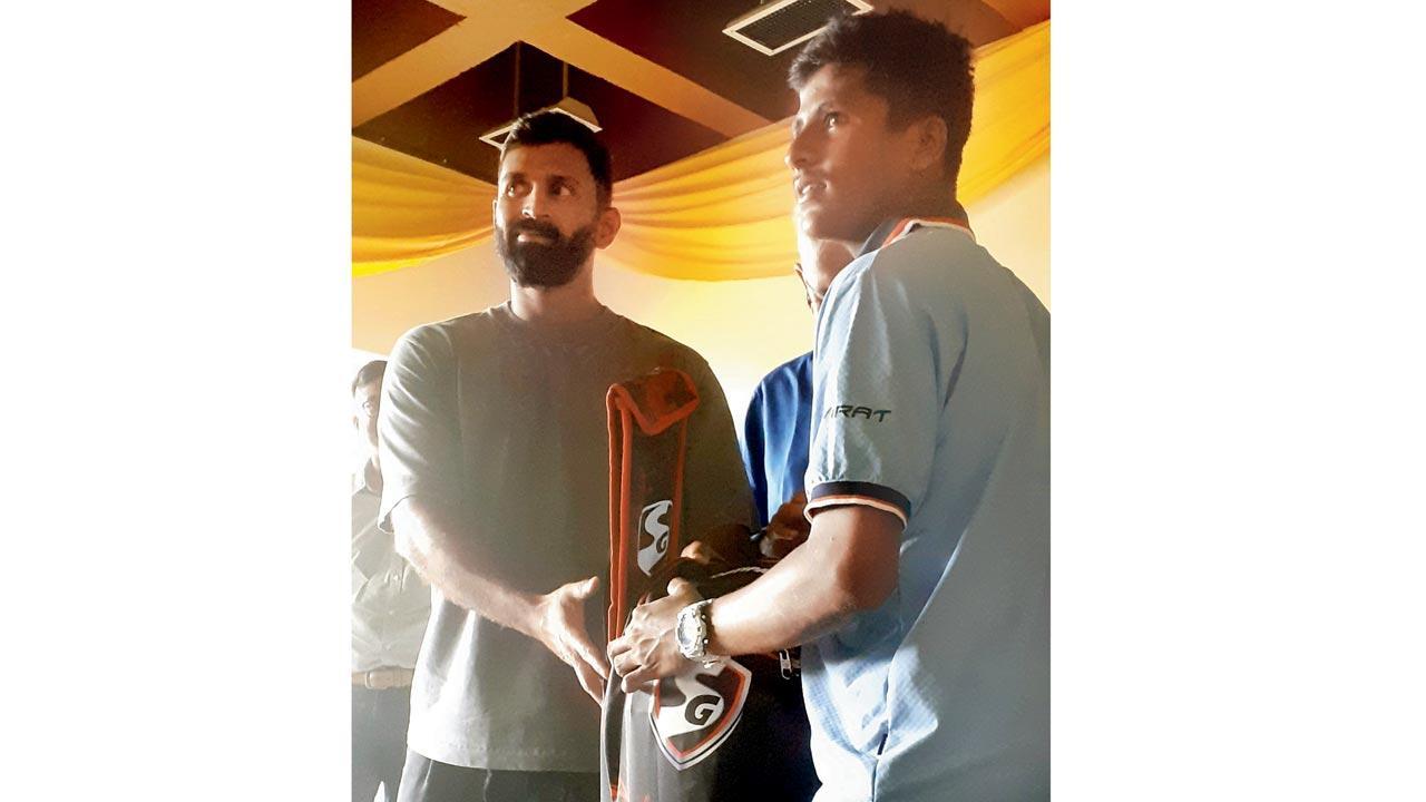 Team India’s assistant coach Nayar dishes out gems to young cricketers