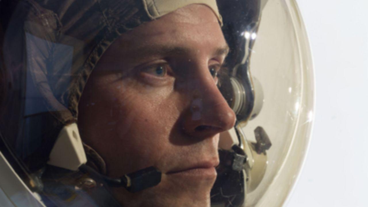 Nick Hague, who is the Crew-9 commander, has been on 3 missions and 4 spacewalks. Spacecraft flown by him are Soyuz and Dragon. Nick belongs to Hoxie, Kansas