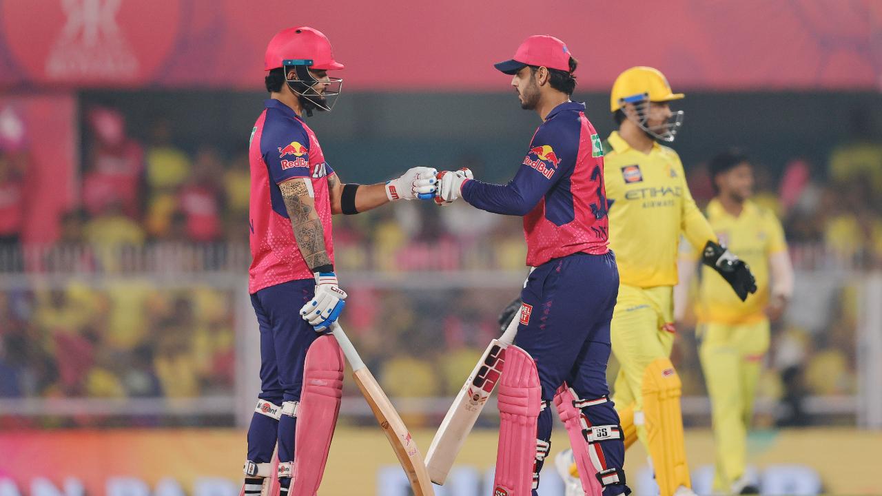 Opting to bowl first, CSK found themselves under pressure early on as Rana unleashed an array of aggressive strokes, smashing 10 fours and five sixes to propel RR towards a seemingly 200-plus total. However, once Rana fell in the 12th over, the momentum swung dramatically in CSK’s favor, as their bowlers tightened the screws and triggered a batting collapse