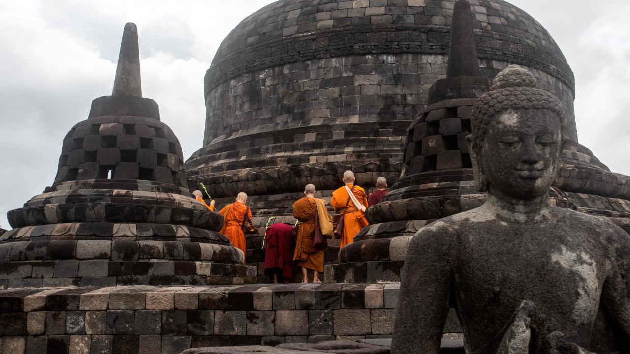 Monks offering prayers at Magelang's Borobudur Temple on Friday 