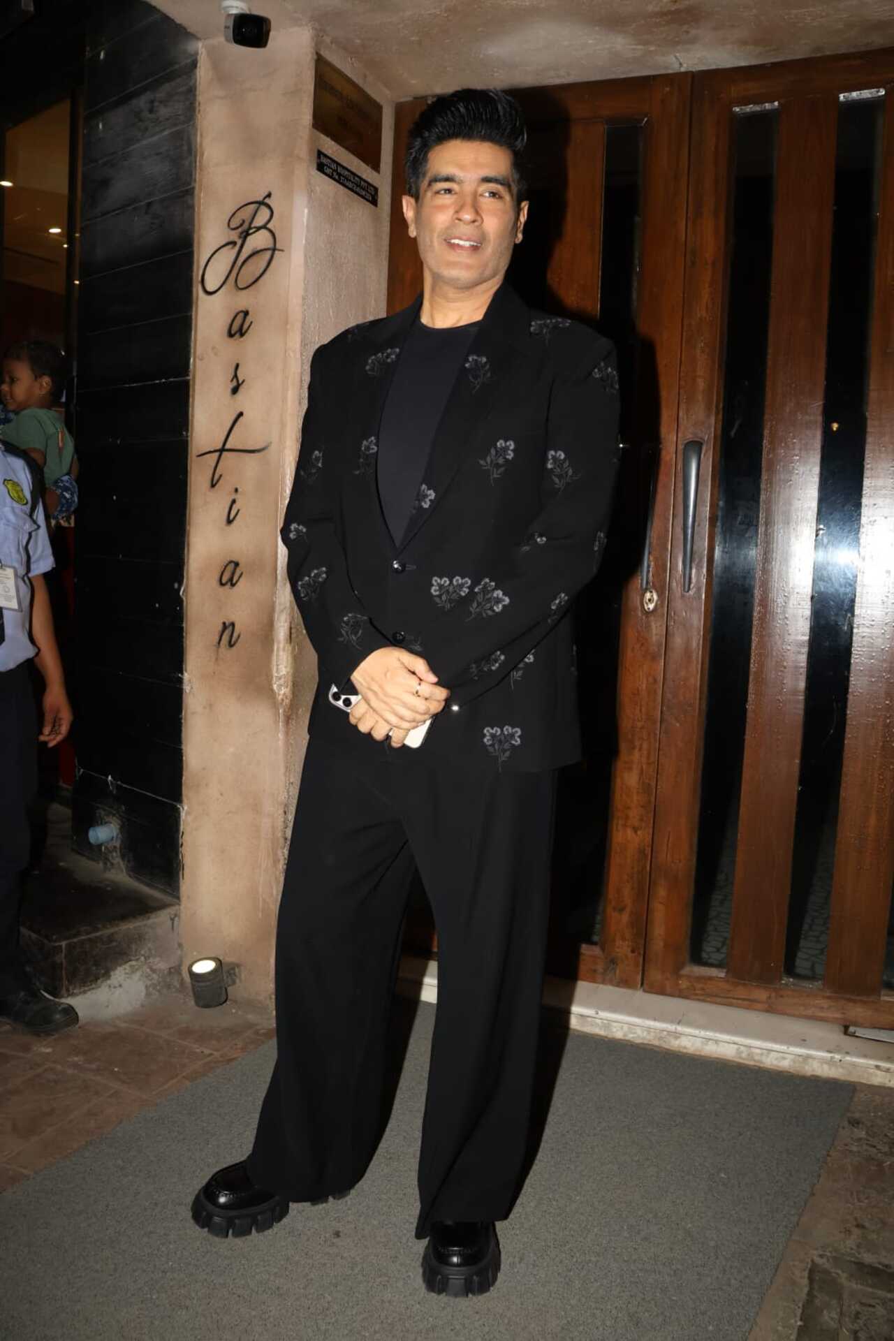 Celebrity fashion designer Manish Malhotra kept it classy in a black ensemble.