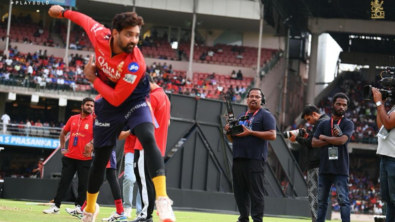 The clash of the superstars, Mumbai Indians and RCB will be played at Wankhede Stadium on April 7 at 7.30 PM