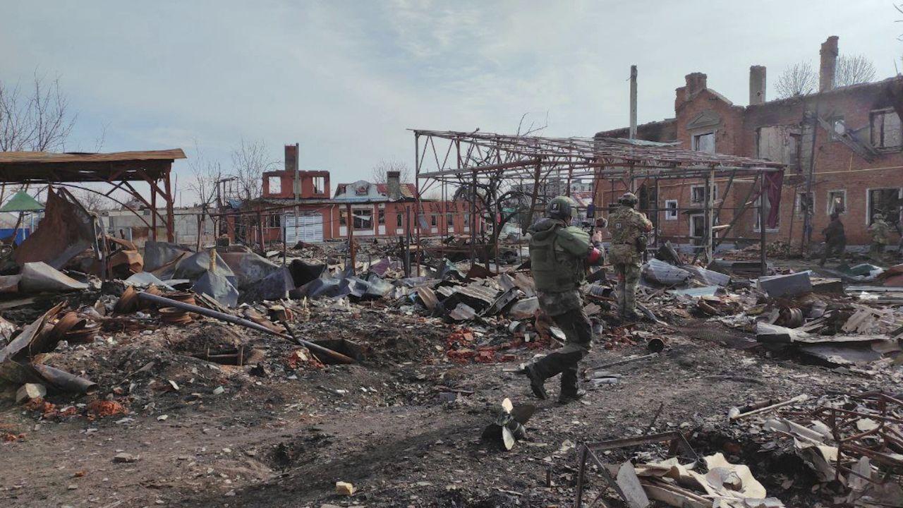 Initially, the Ukrainian military seized 1,376 square kilometers (531 square miles) of land in the Kursk region