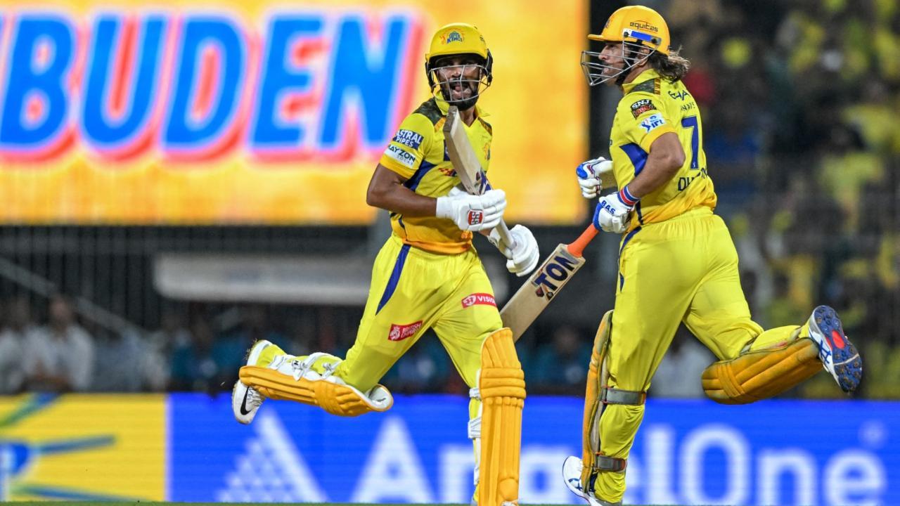 The high-voltage match between RCB and CSK will be played on May 3 at M. Chinnaswamy Stadium at 7.30 PM