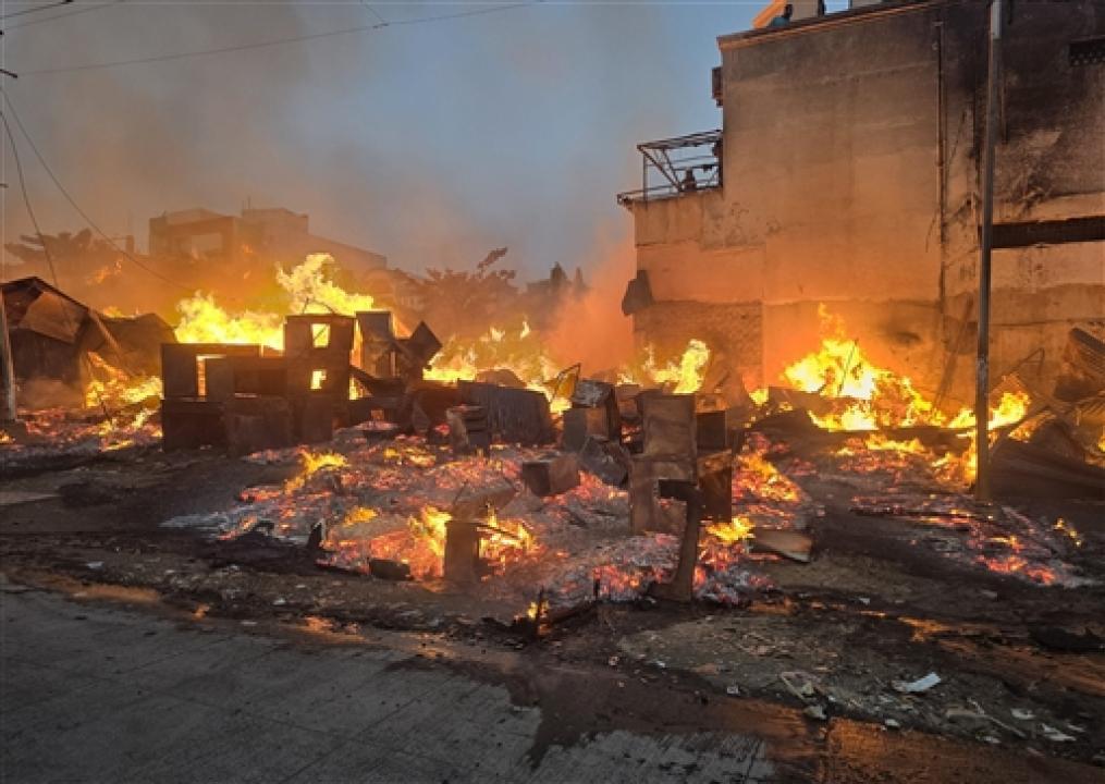 IN PHOTOS: Fire damages 20 shops at Chhatrapati Sambhajinagar market