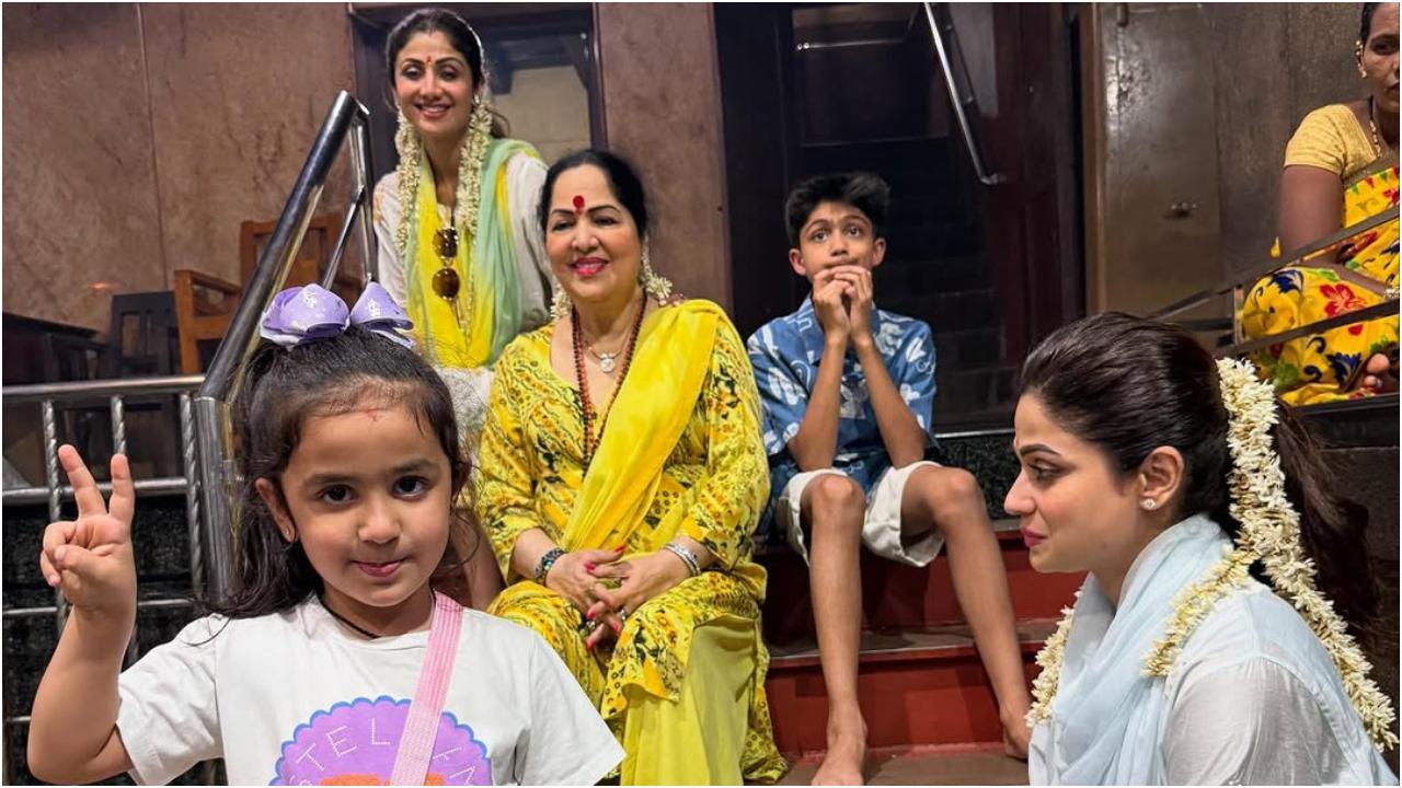 Shilpa Shetty visits temples in her native district, simplicity wins hearts