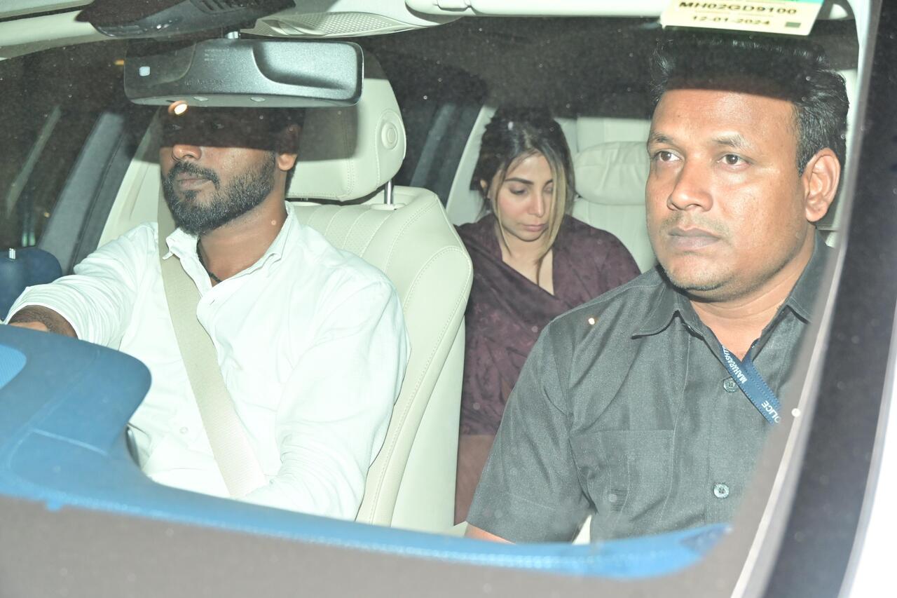He was accompanied by his wife Sshura Khan.