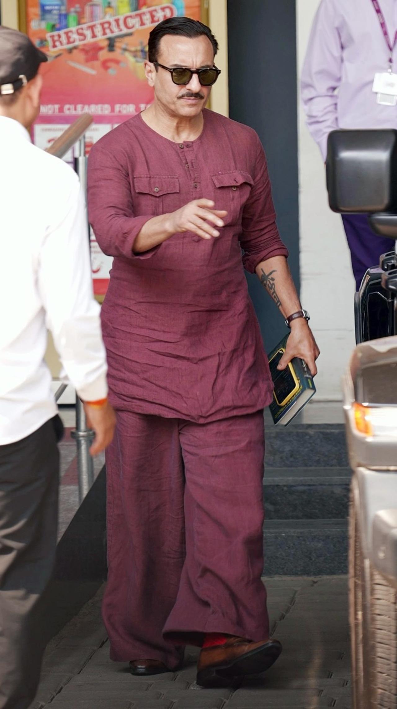 Saif Ali Khan was also seen at the Kalina airport dressed in a maroon pajama
