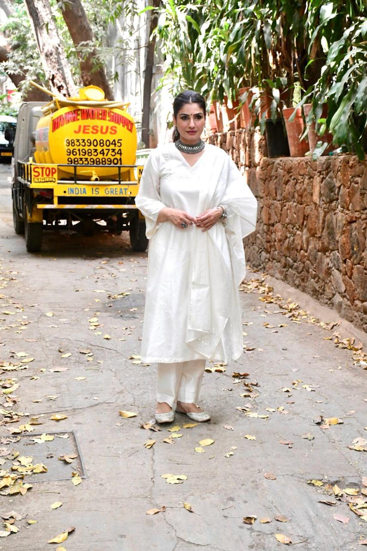 Raveena Tandon looked gorgeous in a white salwar suit