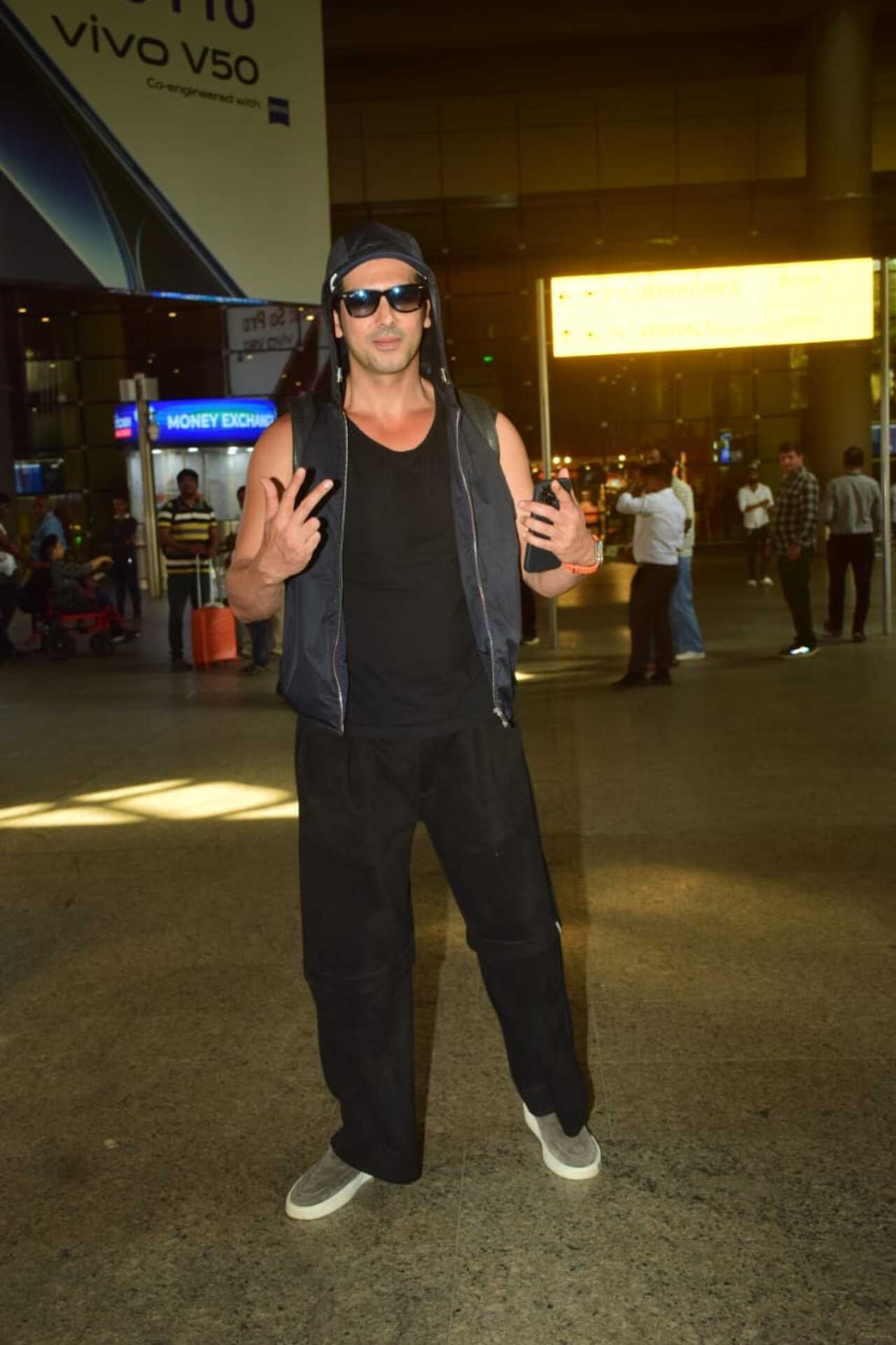 Zayed Khan reminded us of his Main Hoon Na days in this look