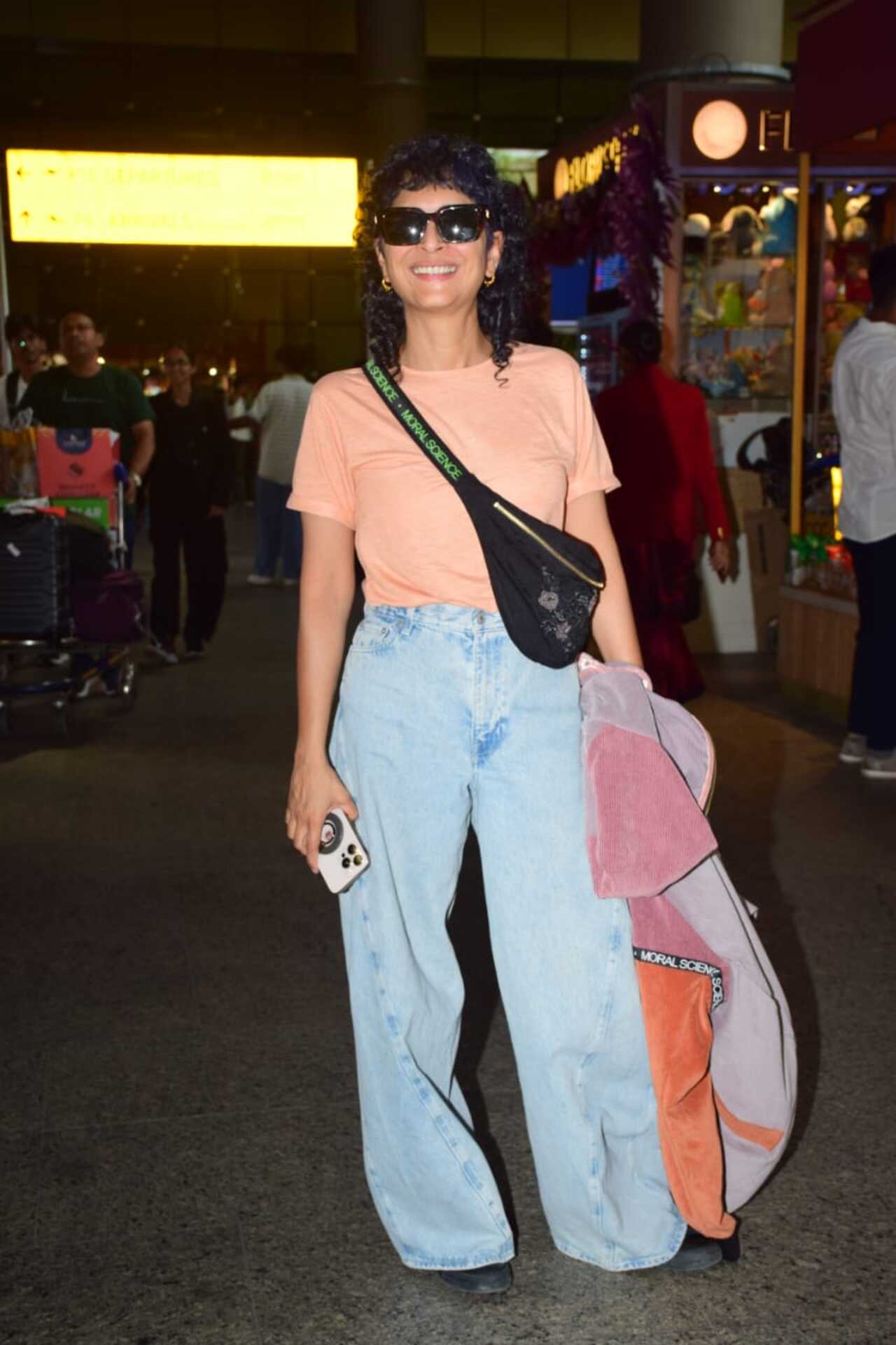 Kiran Rao was all smiles as she got papped at Mumbai airport. She was returning from IIFA awards where her film Laapataa Ladies bagged most awards