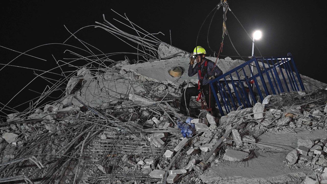 Myanmar earthquake death toll rises to 1,700 as rescuers scramble to find survivors