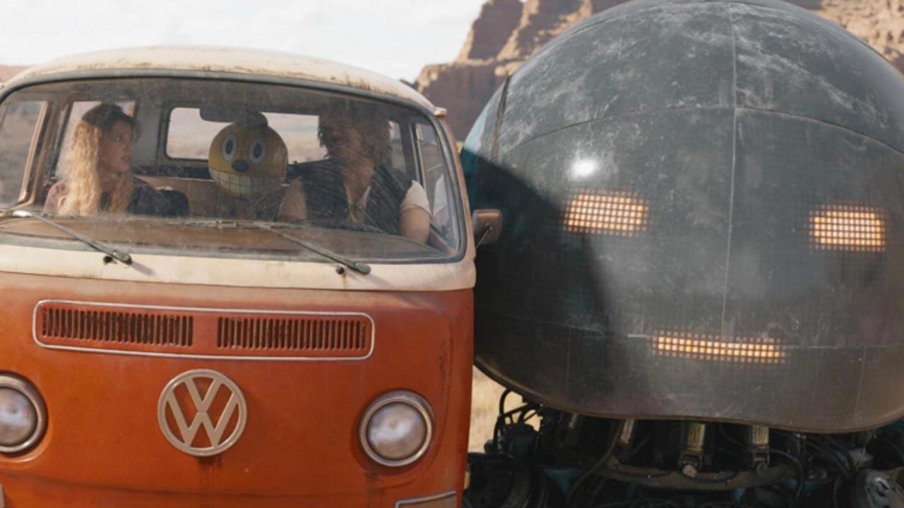 The Electric State Movie Review: Puts you in a state of unease