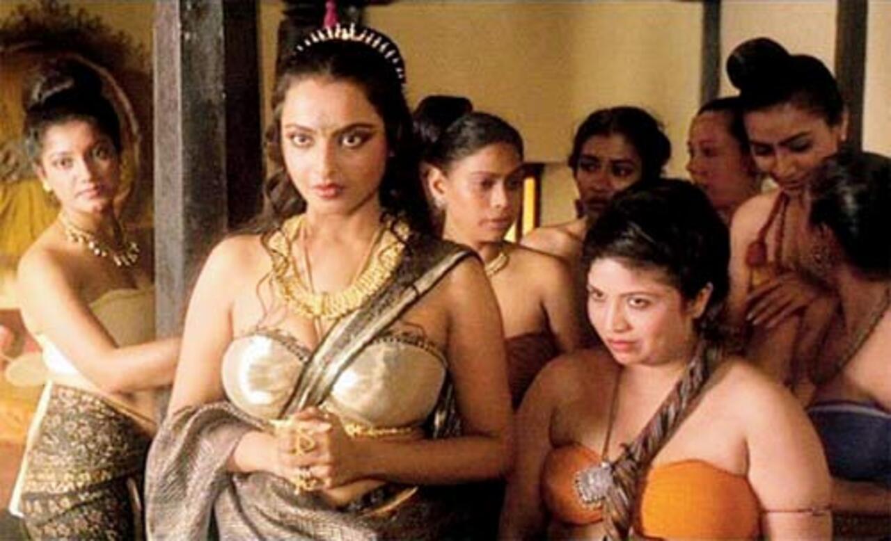  He produced acclaimed films like Junoon (1978), 36 Chowringhee Lane (1981), and Utsav (1984), promoting meaningful cinema