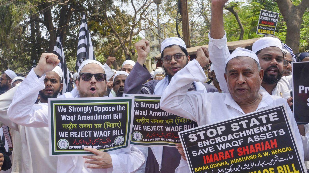 IN PHOTOS: Muslim body launches nationwide protests against Waqf (Amendment) Bil