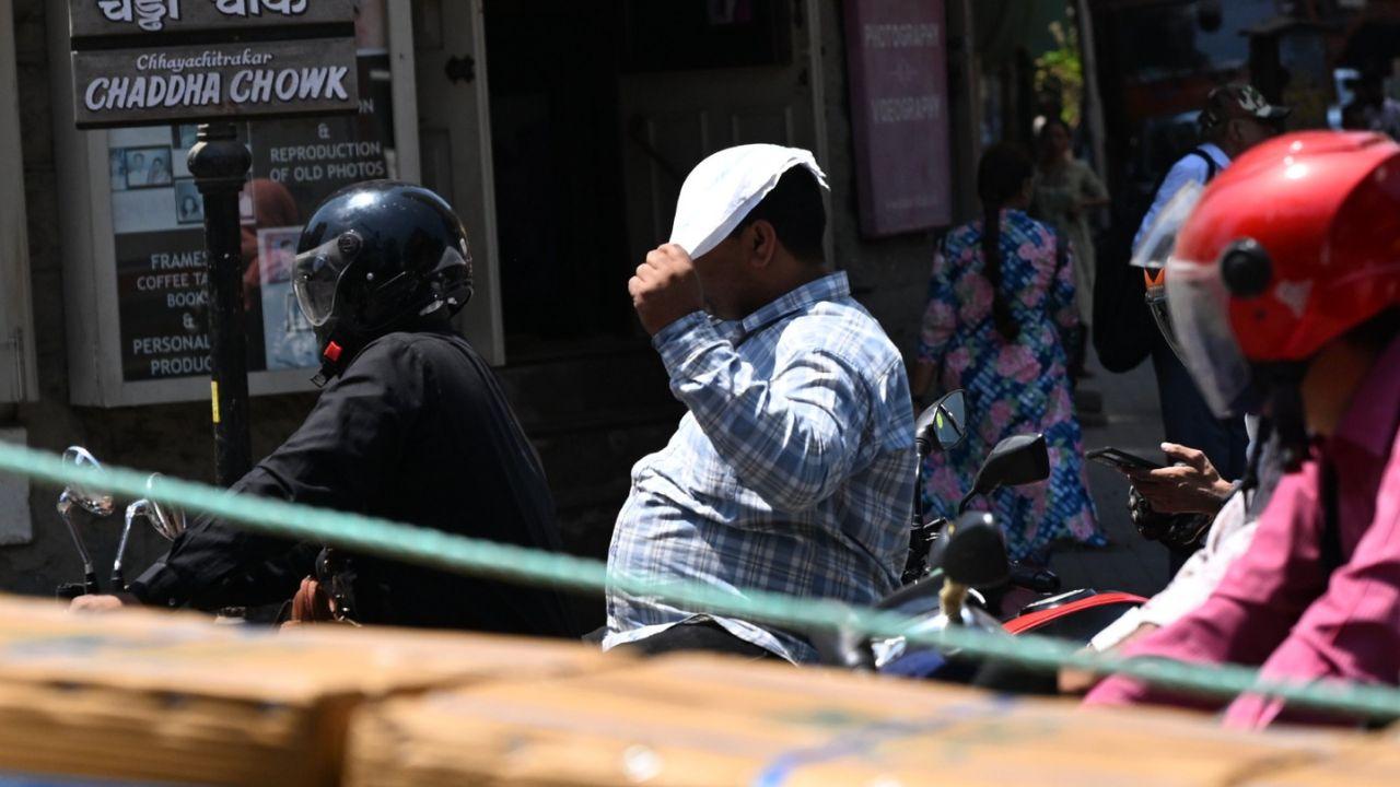 On Saturday evening, Mumbai recorded a  temperature of 31.2 degrees Celsius