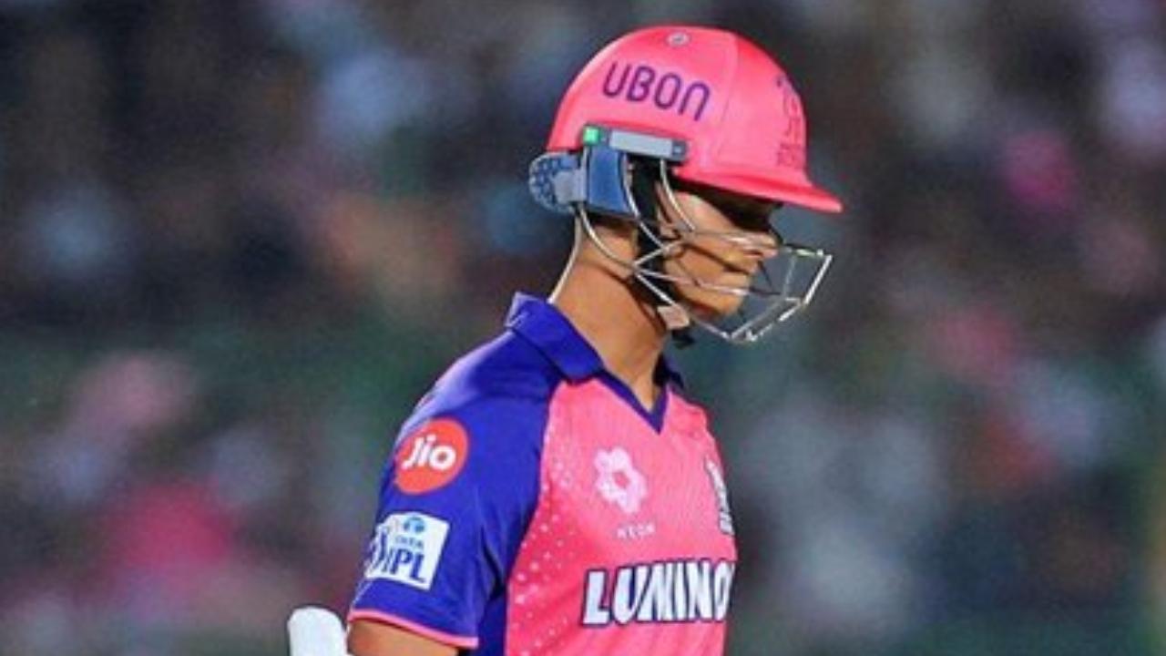 After struggling to score runs in the previous match, swashbuckling opener Yashasvi Jaiswal played a decent knock of 29 runs off 24 deliveries. His knock saw him smash 2 fours and 2 sixes. With this, the left-hander also achieved the milestone of completing 200 fours