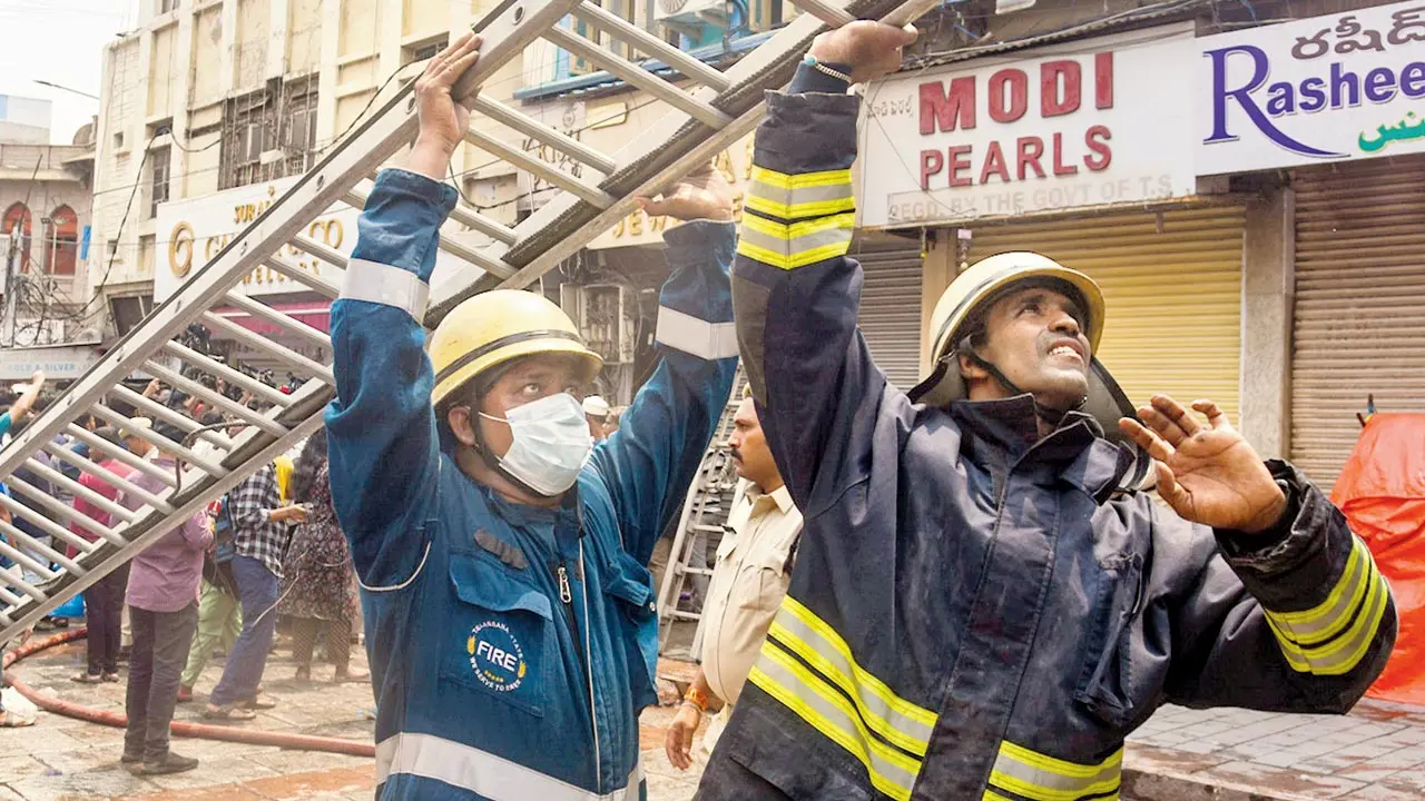 Eight children among 17 killed in Hyderabad building fire