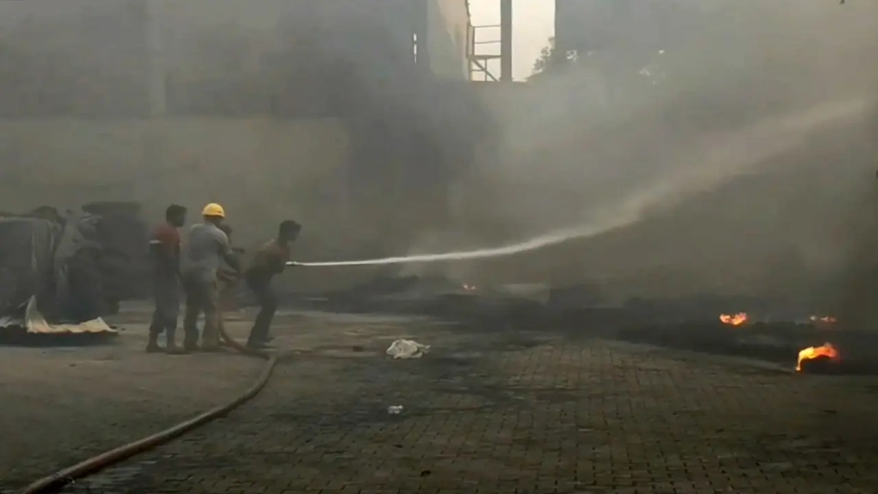 Punjab: Fire breaks out at tyre factory in Jalandhar, no injuries reported