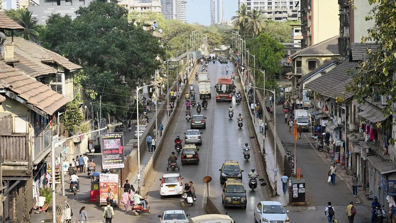Mid-Day Top News: Elphinstone locals warn of hunger strike if MMRDA fails act