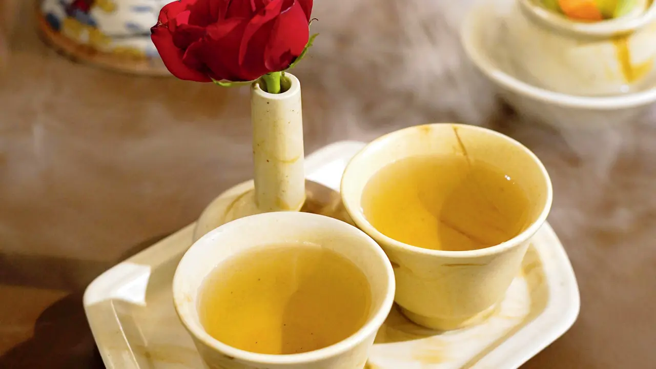 Int'l Tea Day: Visit these places to experience the goodness of chai in Mumbai