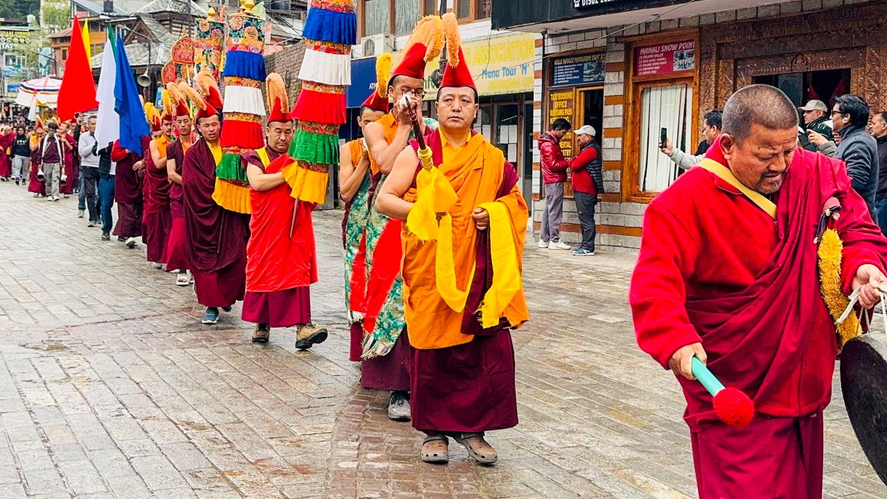 Manali, Himachal Pradesh
Processions honouring Lord Buddha also formed an important part of the festive celebrations in India