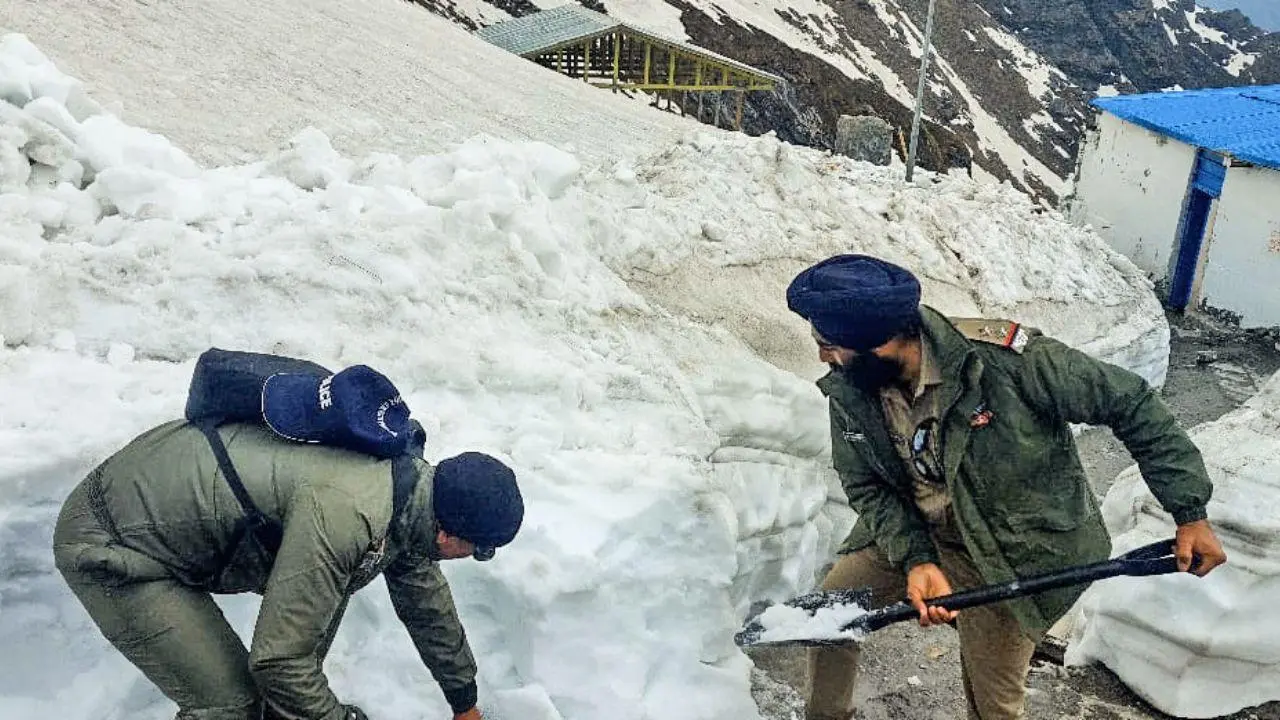 In Photos: Uttarakhand Police reviews security arrangements for Hemkund Sahib 