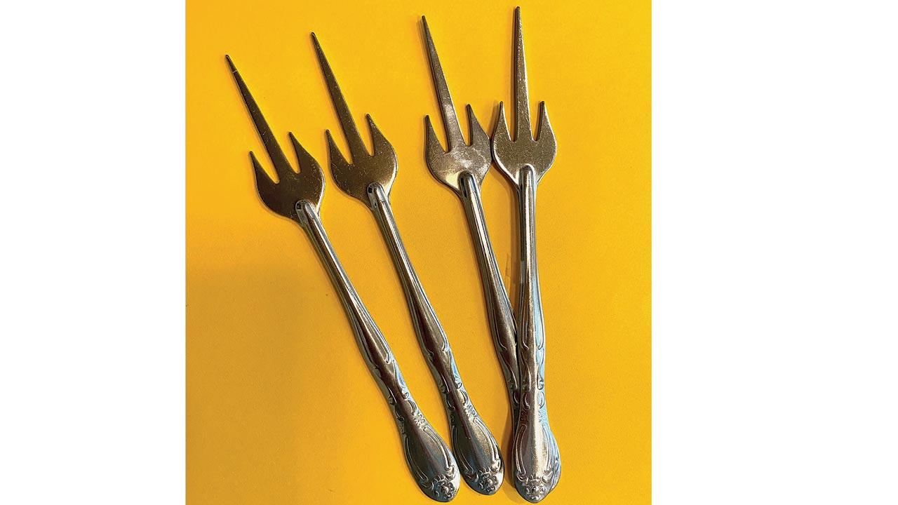 Queen Victoria, a stickler for etiquette, would probably have disapproved of mangoes, whose juiciest varieties defy cutlery. During her reign, the British popularised ‘civilised’ table manners across their empire—even creating a special mango fork.