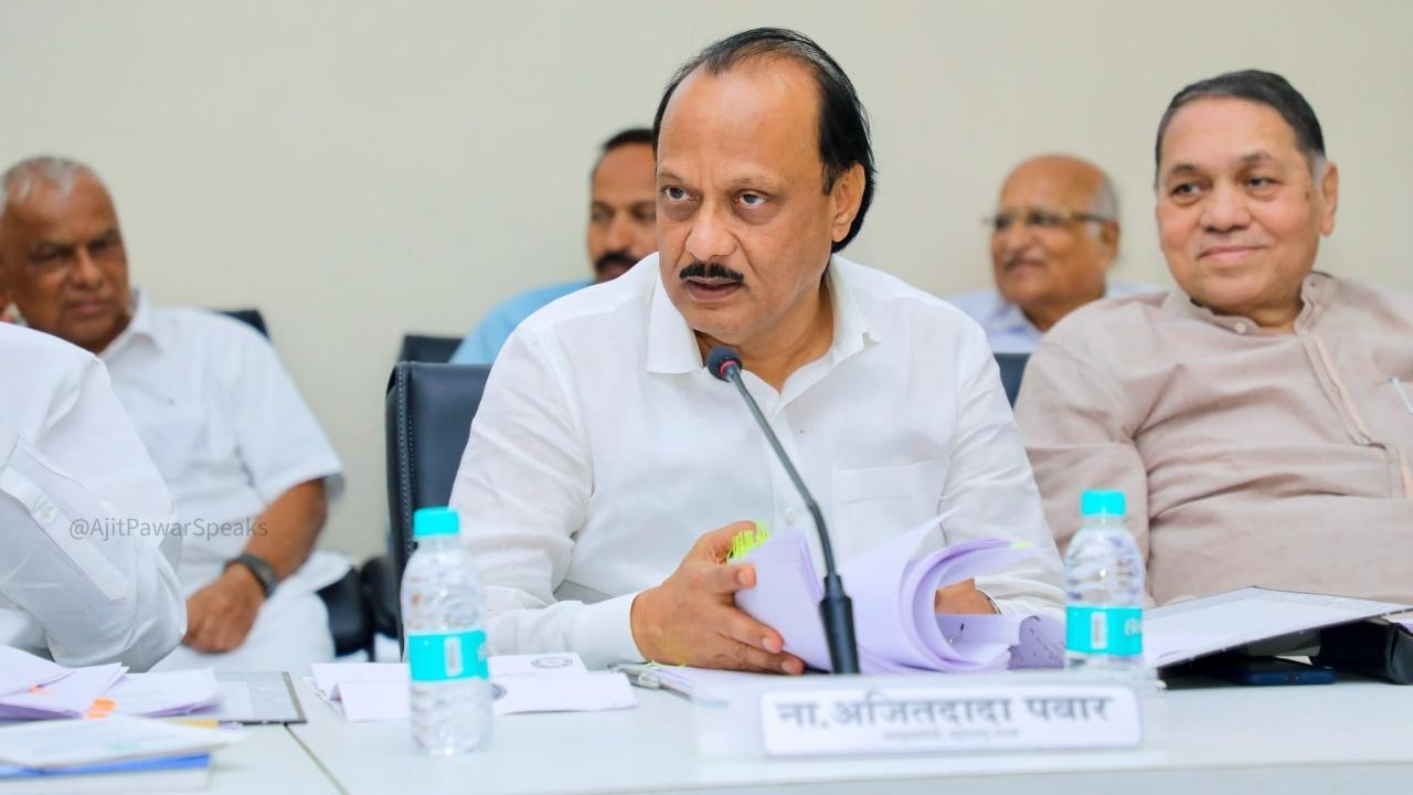 Pawar applauds Vaibhavi Deshmukh’s HSC results success despite family tragedy