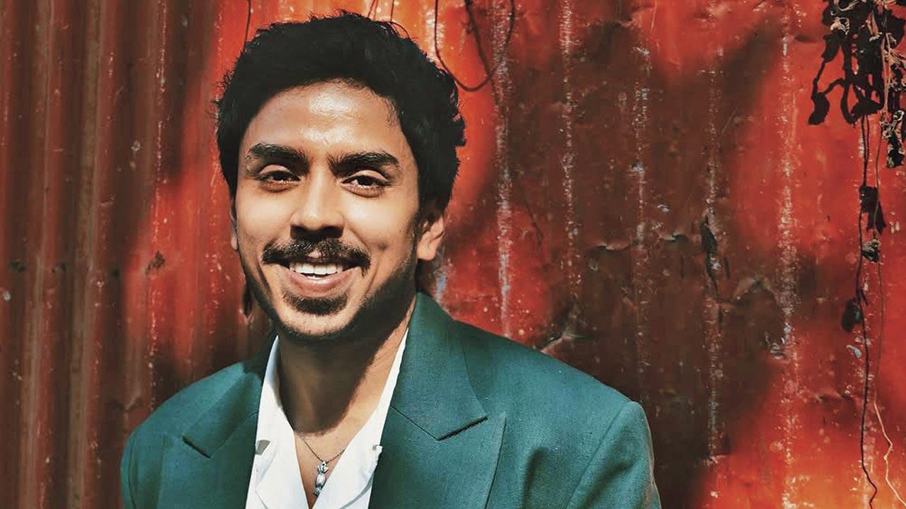  Adarsh Gourav 