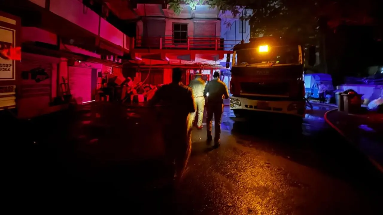 Mumbai: Fire breaks out at Andheri industrial estate, no injuries reported