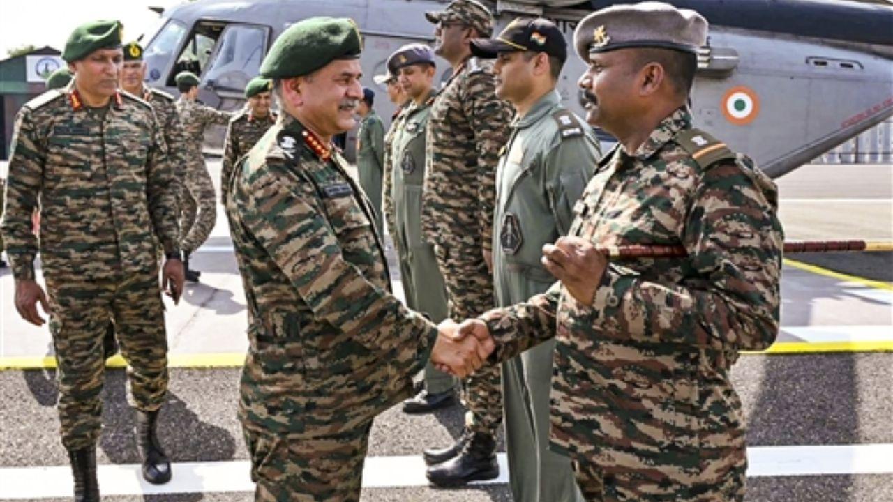 Further, Gen Dwivedi emphasised the importance of remaining adaptable to the evolving security challenges along the borders, reaffirming the need for continuous vigilance and preparedness