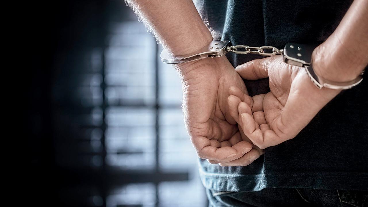Mulund police arrest Surat-based CEO in Rs 8.46 crore pharmaceutical fraud case