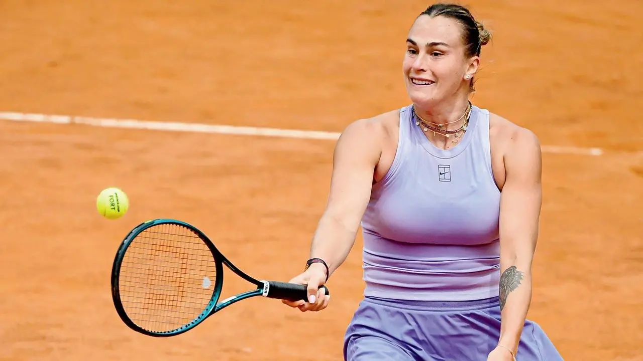 Sabalenka in quarters, Alcaraz stretched