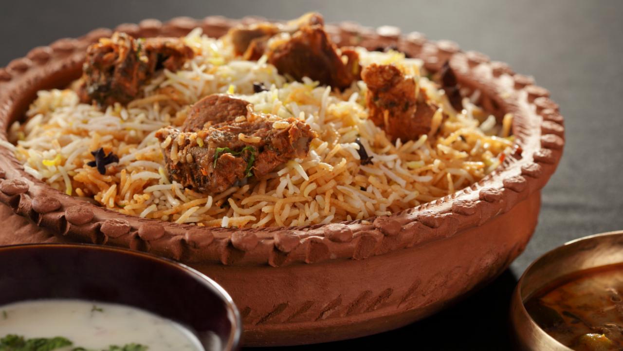 As Ansari says you can stay away from desserts, colas, and sodas that can lead to weight gain, Sawant says limiting “festival foods” that include fried snacks, sweets, sugar sweetened chai to special occasions can also do the trick. Moreover, avoid smoking and alcohol as they, too, can harm your body