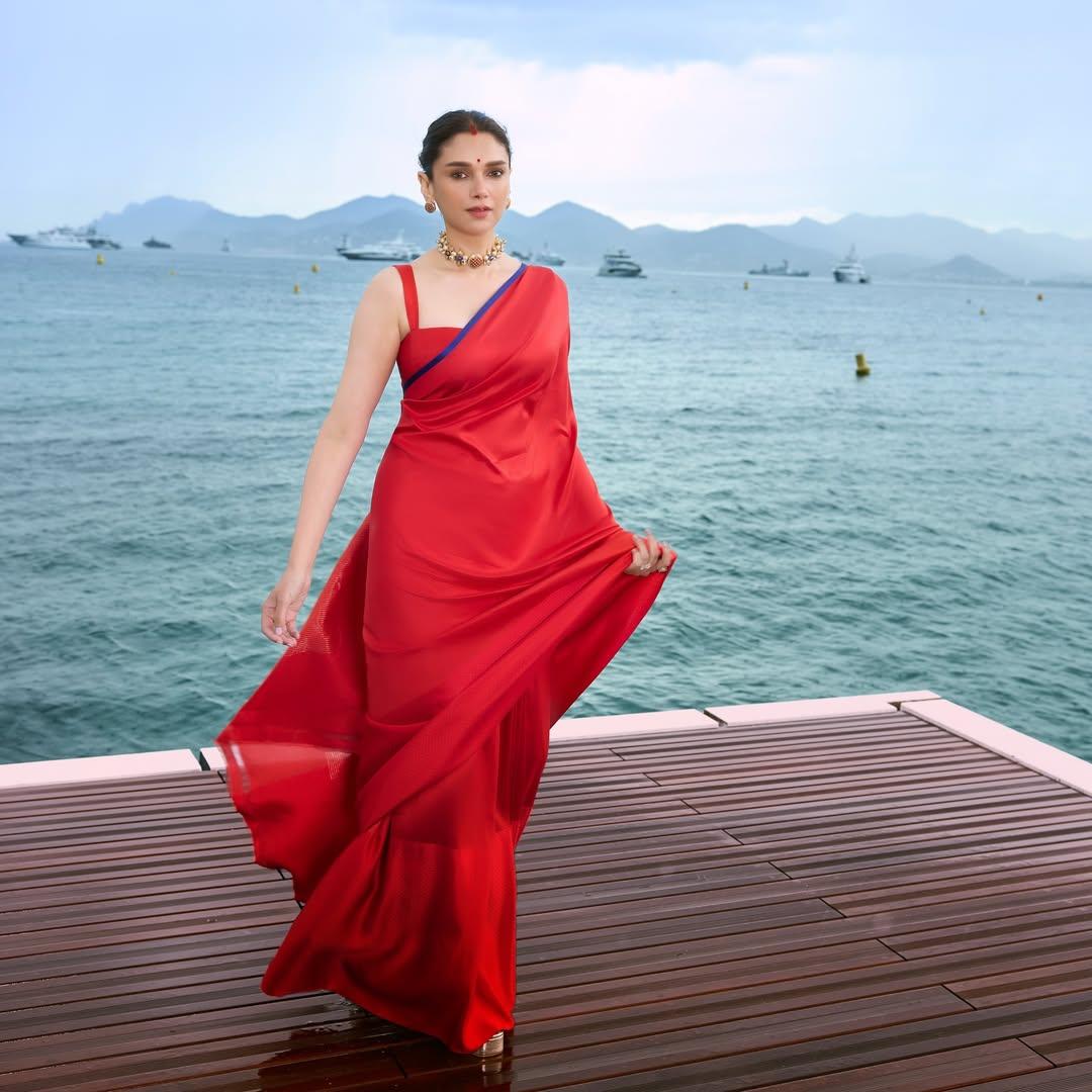 Aditi Rao Hydari is more than just a fashion icon, she’s a true fashion queen. Whether dressed in Indian or Western attire, she effortlessly nails every look with grace and style