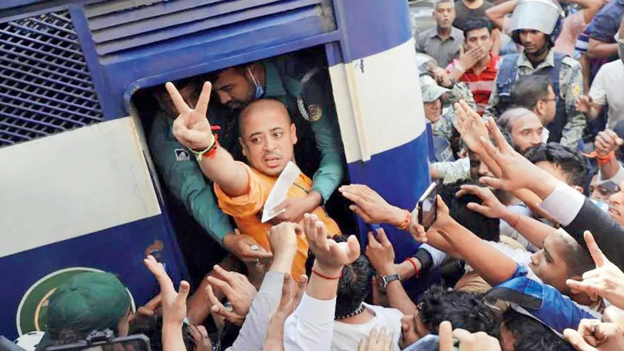Bangladesh: Four more arrest orders against Hindu leader