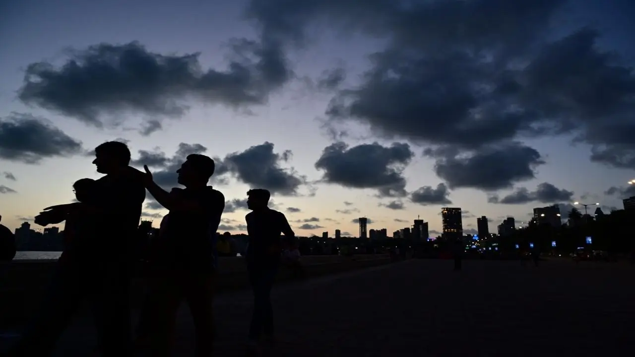 IN PHOTOS: Moody skies blanket Mumbai's skyline at Marine Drive