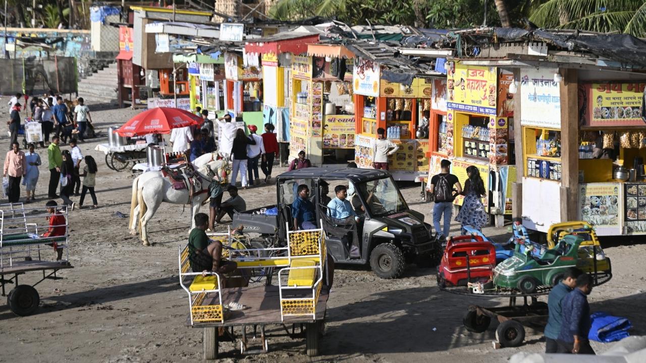 The Maharashtra government has also asked the fishing community to remain vigilant to keep the country's maritime border safe amid the ongoing India-Pakistan conflict