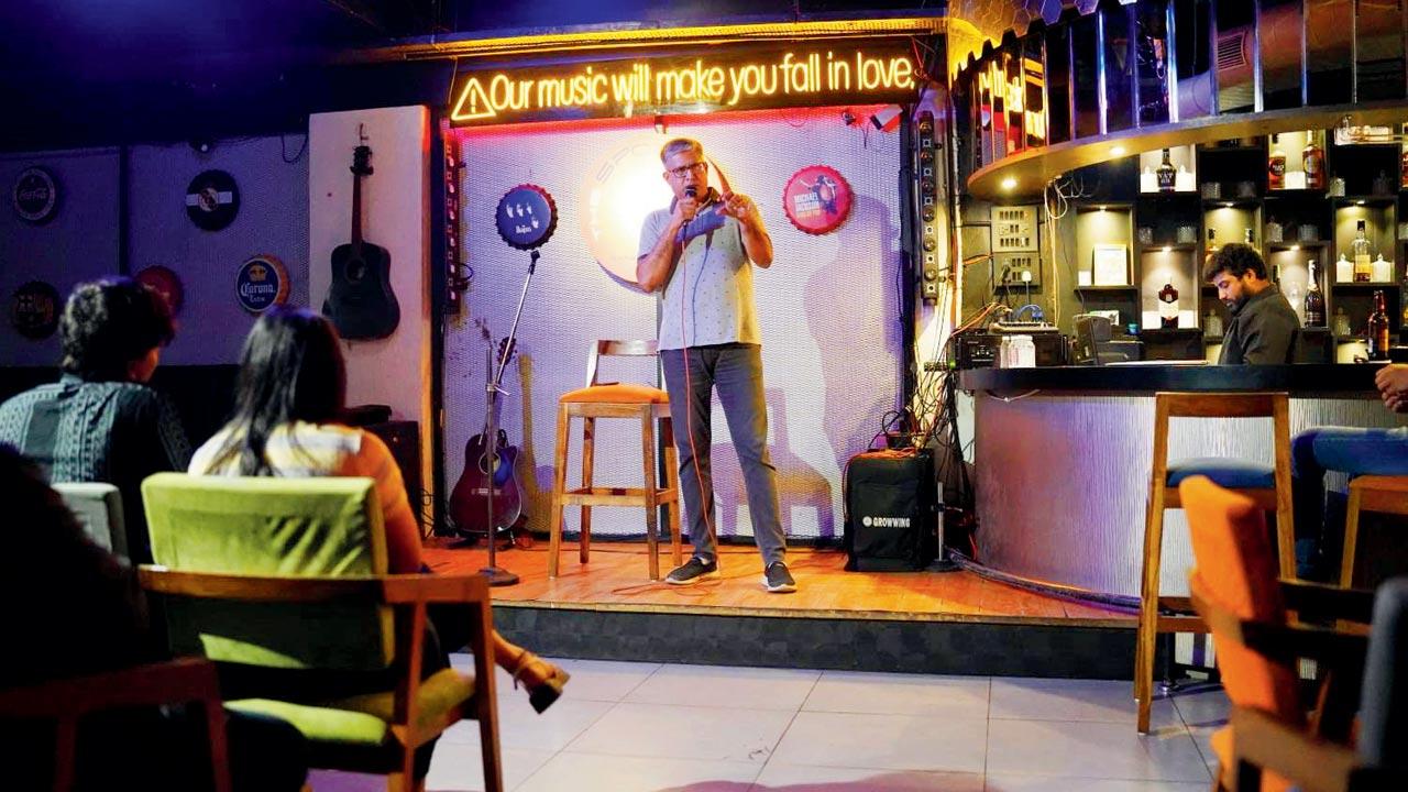 Kailash Koppikar at a performance