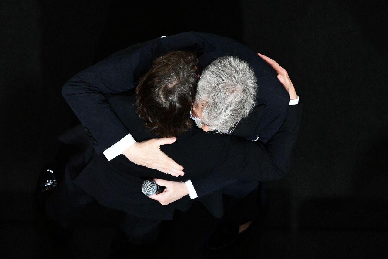 And the moment of Day 2 that had us all in awe came when US actor and producer Tom Cruise hugged US director, screenwriter, and producer Christopher McQuarrie tight after the screening of the film Mission: Impossible – The Final Reckoning
