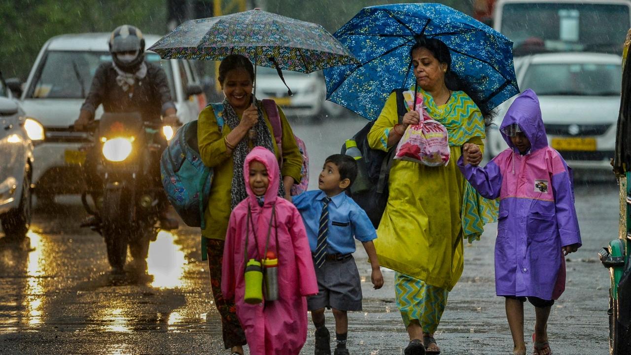 According to the advisory, it advises staying indoors and avoiding travel if possible. The advisory also recommends to seek shelter in safe location, avoid taking refuge under trees or near concrete floors and walls. It further advises unplugging electrical and electronic appliances to prevent damage or injury, and immediately moving out of water bodies and avoiding objects that conduct electricity