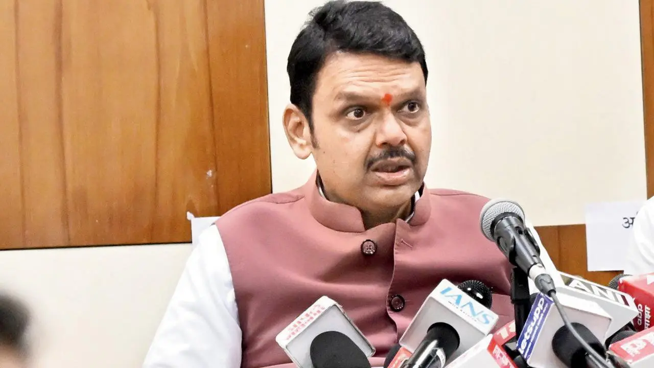 Maharashtra CM Devendra Fadnavis seeks faster intel network for state’s security