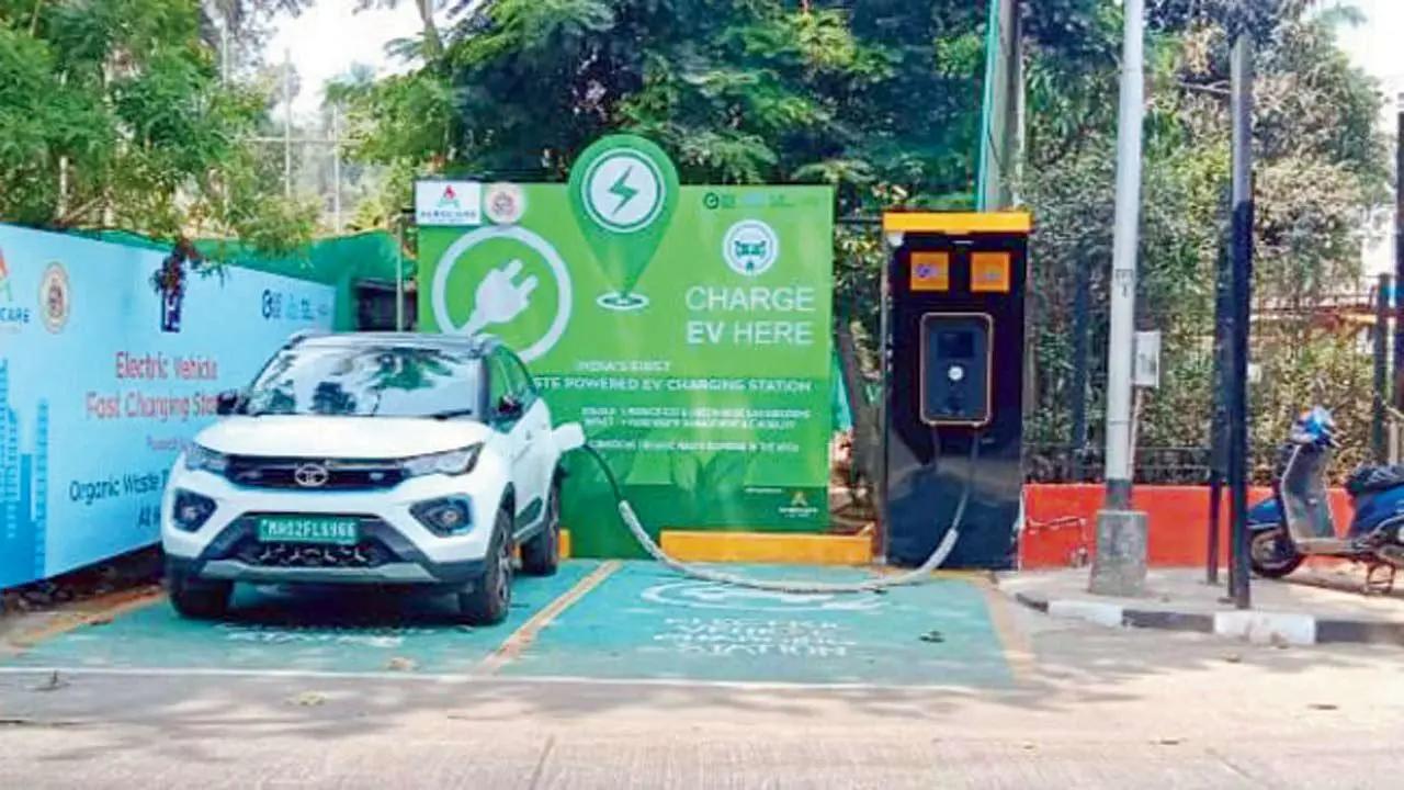 Maharashtra’s new EV policy targets 30 per cent adoption by 2030: Key takeaways 