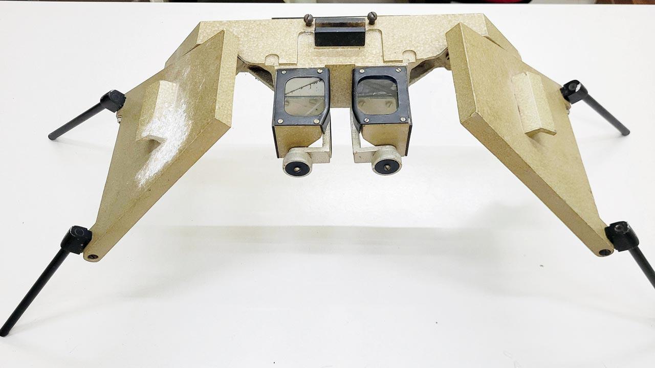 A stereoscope. Pic Courtesy/Aparna Phadke